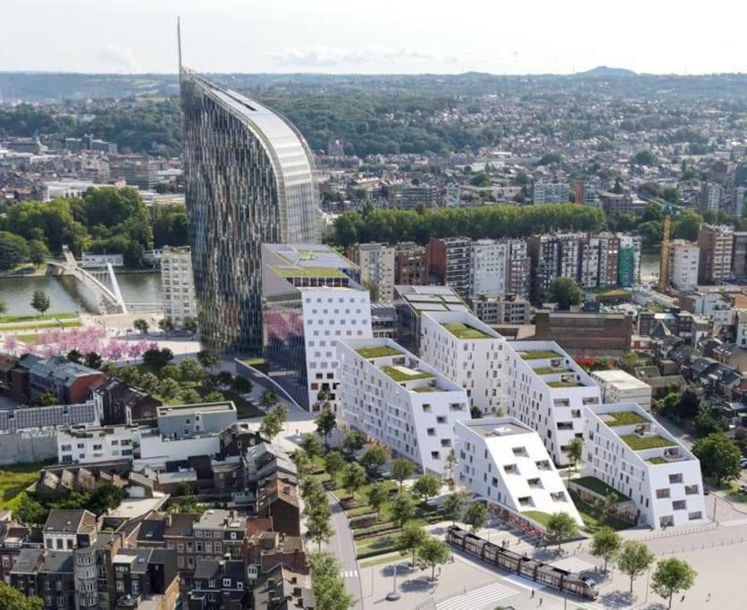 Paradis Express Neuf Face Aux Guillemins Lutych Exteriér fotografie